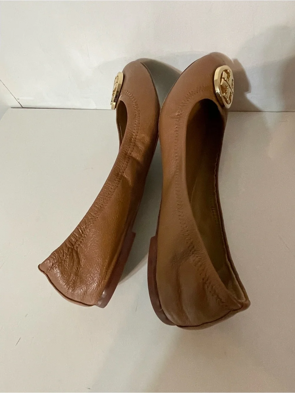 Tory Burch Benton Travel Ballet in Tan